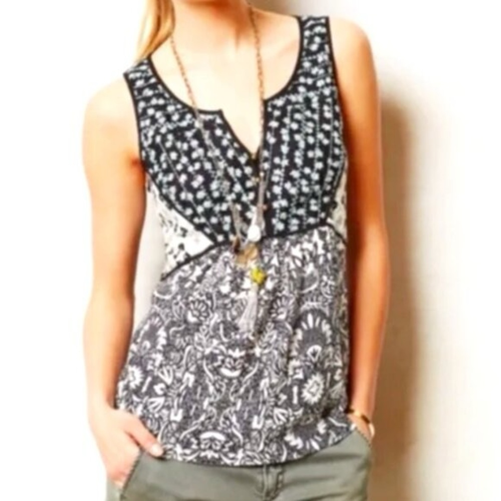 Anthropologie Akemi+Kin‎ patchwork floral décolletage neckline boho tank top